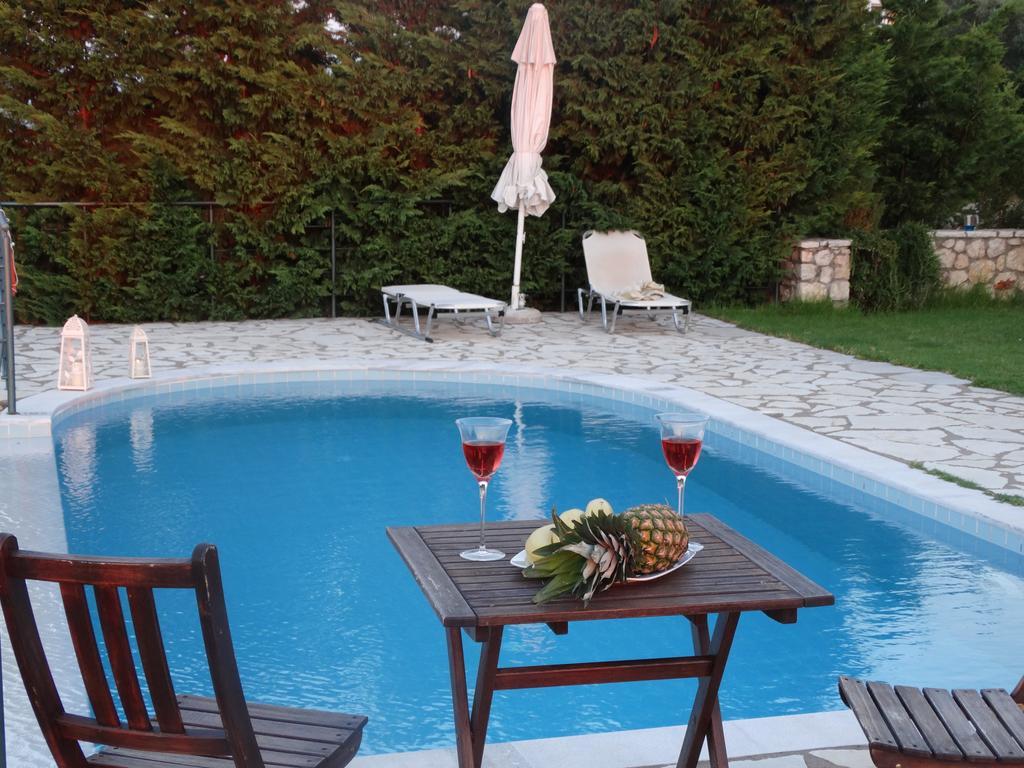 Villa Stamata Tsoukaládhes Екстериор снимка