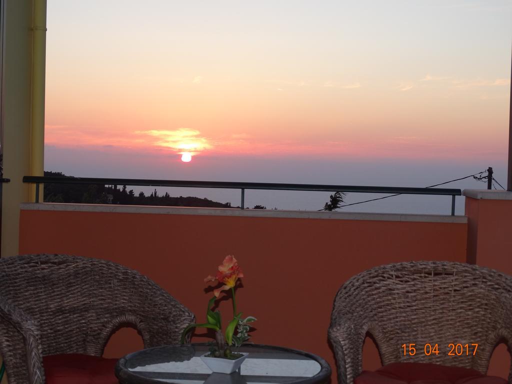 Villa Stamata Tsoukaládhes Екстериор снимка